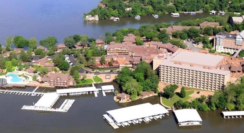 Tan-Tar-A Estates Hotel Osage Beach Exterior foto